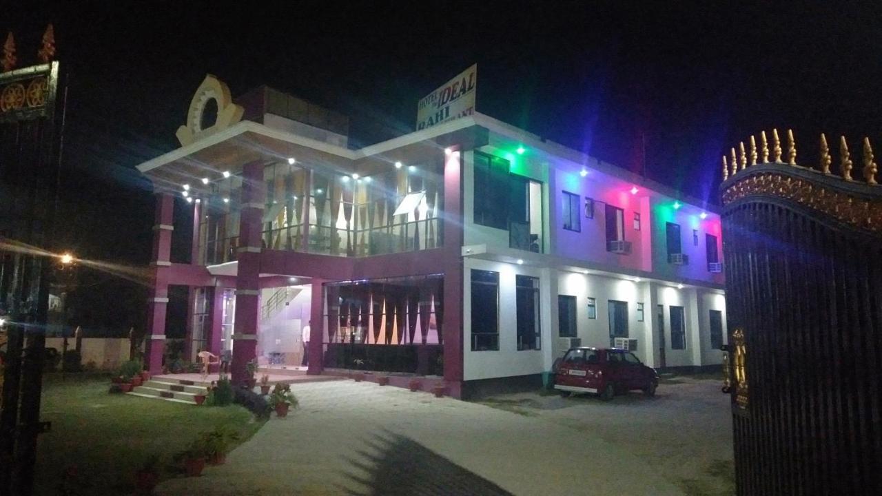 Hotel The Ideal Kushinagar Bagian luar foto